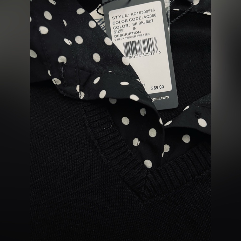 Knit long sleeve built in polka dots pattern button down collared shirt look - Picture 4 of 6